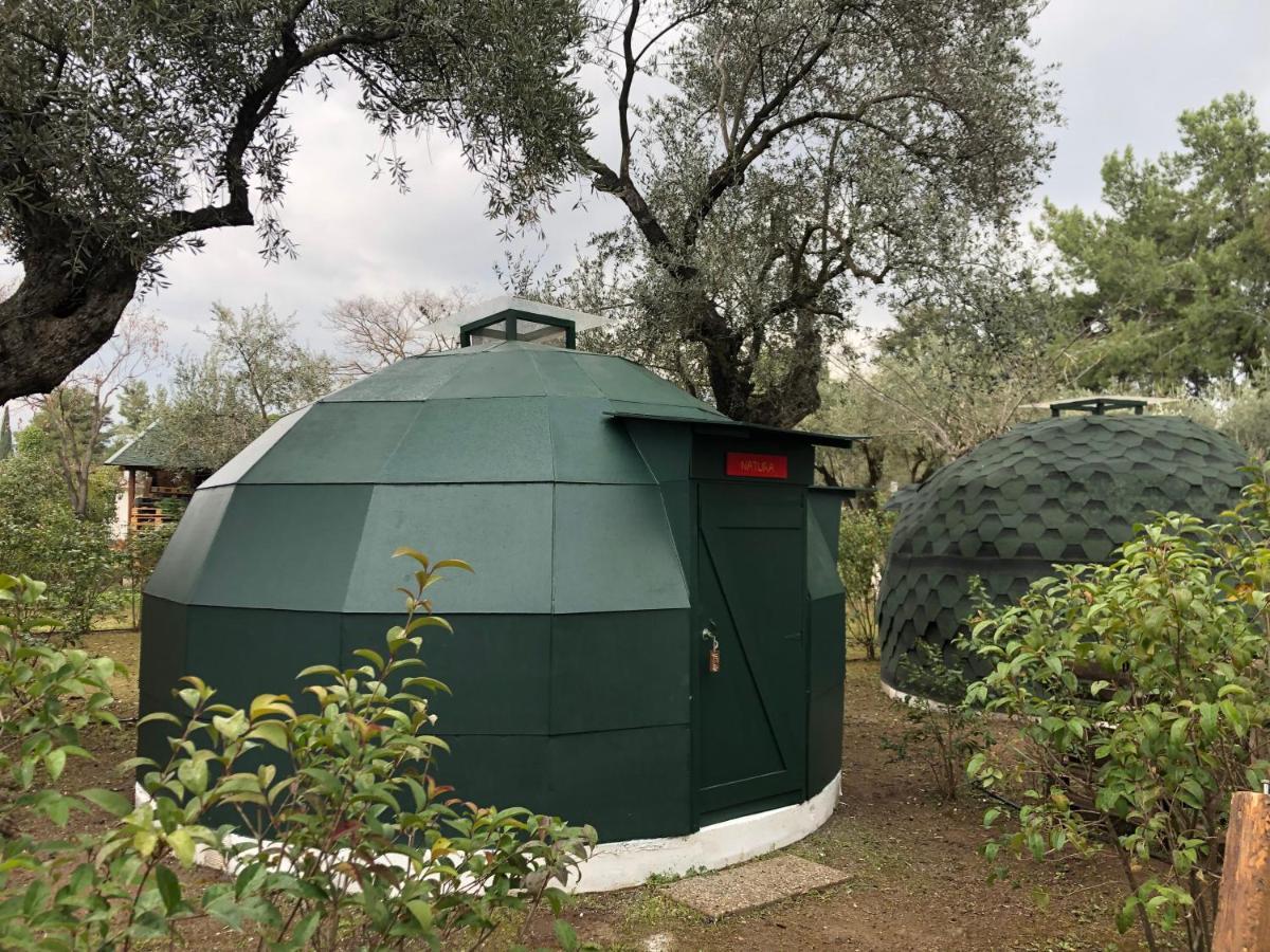 Nisi Glamping Hotel Paralía Rachón Buitenkant foto