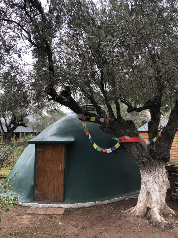 Nisi Glamping Hotel Paralía Rachón Buitenkant foto